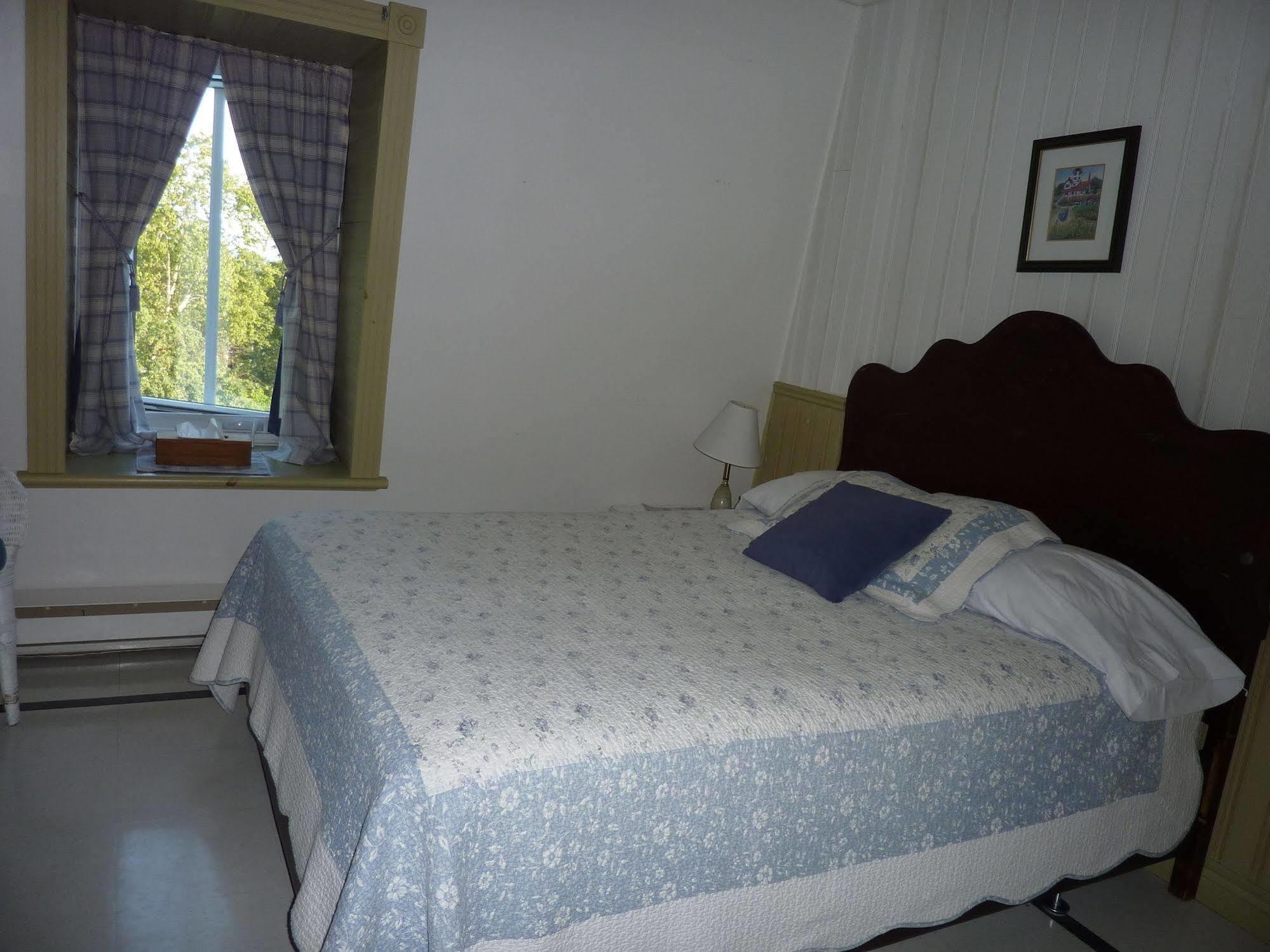 Auberge Petite Plaisance La Malbaie Exterior foto